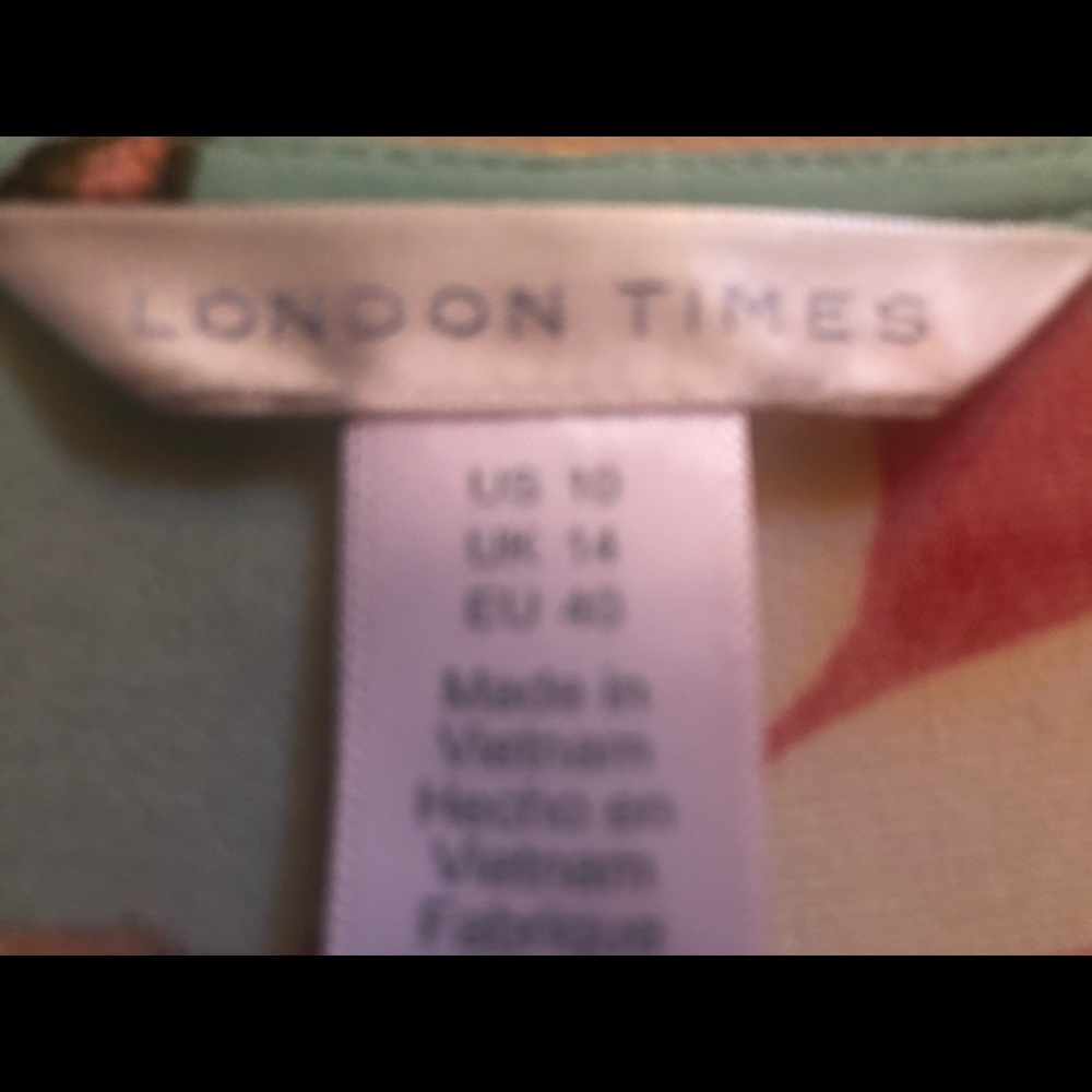 London Times Print Dress - Picture 3 of 5